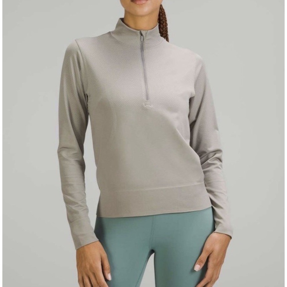 Lululemon Swiftly Relaxed Half Zip Gull Grey‎ Long Sleeve Top Women's Size 4